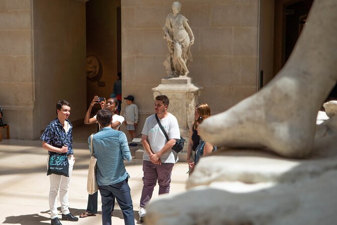 Fabuleux Guided Tour Through the Louvre Museum with Reserved Access - Accessibility and Physical Requirements