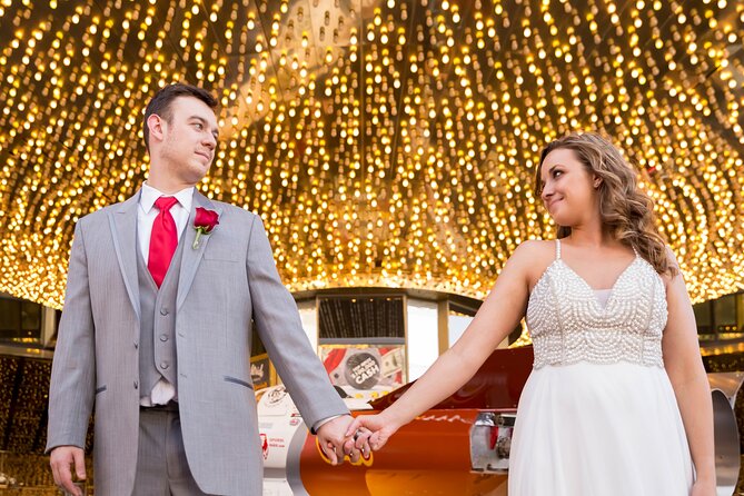 Fabulous Downtown Las Vegas Fremont Street Photo Shoot - Exploring Fremont Street Experience: Neon Lights and Vintage Casinos