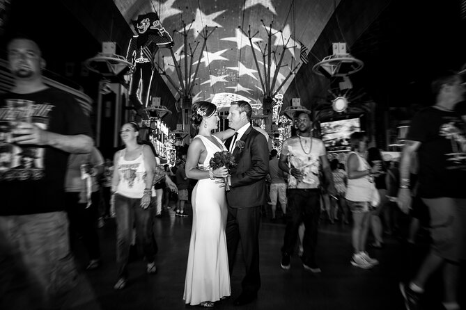 Fabulous Downtown Las Vegas Fremont Street Photo Shoot - Flexibility and Privacy of the Photo Shoot