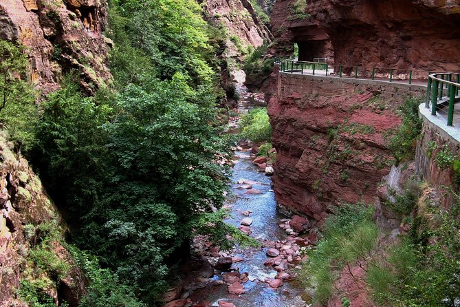 Fabulous Red Canyon and Entrevaux Private Full day Tour - Scenic Return Crossing the Canyons