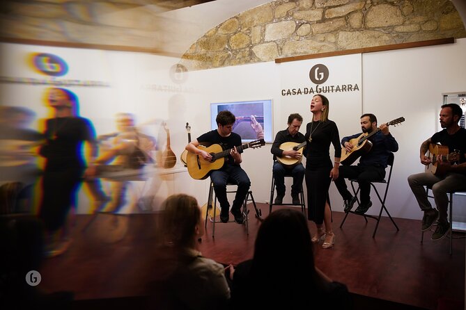 Fado by Casa da Guitarra - Pacing and Duration: Perfect for Short Visits