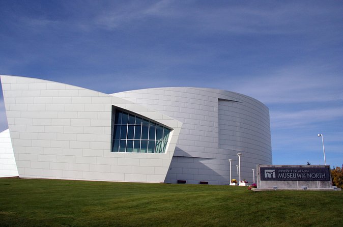 Fairbanks City Highlight Tour - Tour Guides and Personalities