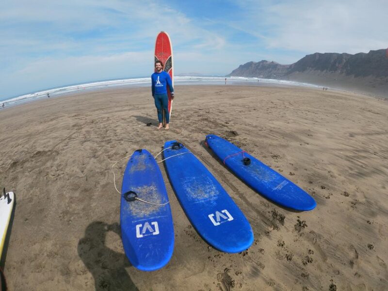 Famara Surf & videos: Relive your ride! - Lanzarote’s Top Surf Spot: Famara Beach for All Levels
