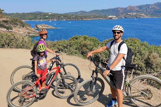 Family E-Bike Tour in the Costa dei Gabbiani Nature Reserve - The Guide and Customer Service