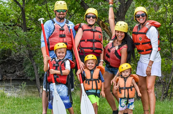 Family Float (FREE Lunch, Digital Photo, and Wetsuit Use) - Digital Photos to Capture the Moment