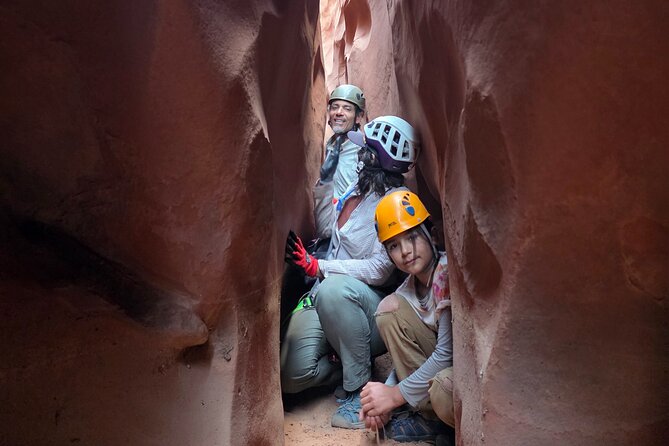 Family-Friendly Slot Canyon Adventure near Hanksville - Physical Requirements and Preparation