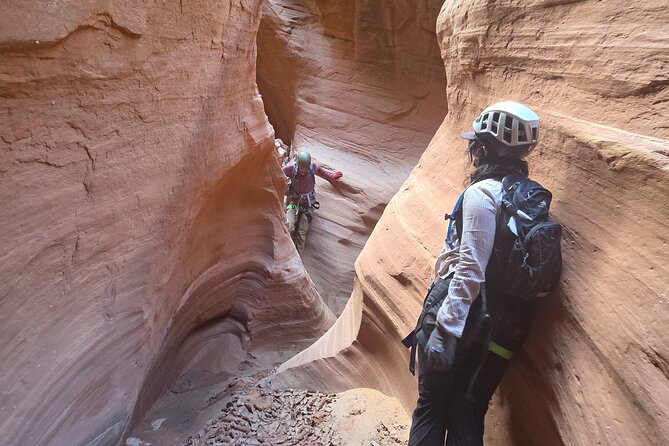 Family-Friendly Slot Canyon Adventure near Hanksville - The Best Fit for Families and Beginners