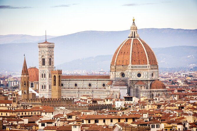 Family Tour of Florences Old Town and da Vinci Museum - Explore Florence with a Family-Friendly Approach and Interactive Highlights