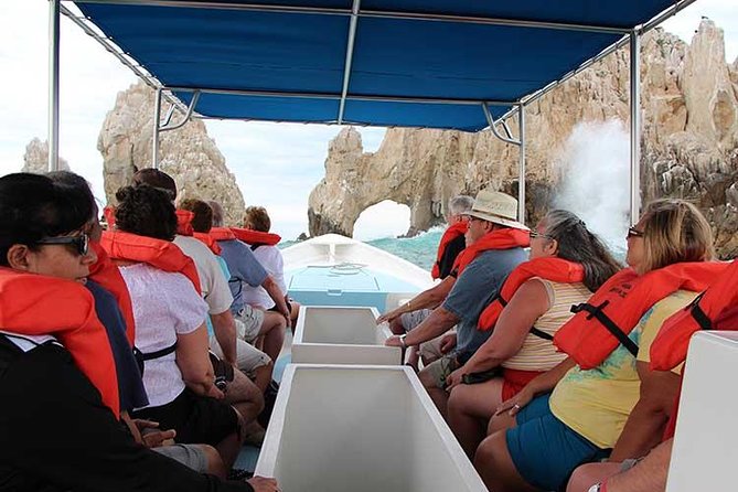 Famous Arch tour with Glass Bottom Boat. - Practical Tips for Booking and Participation