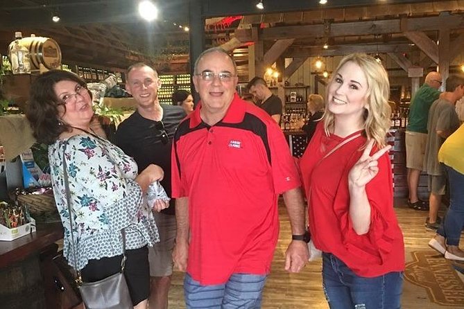 Famous Moonshine & Wine Tour From Pigeon Forge - Key Points