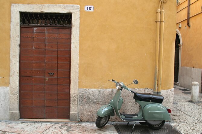 Famous Movie Places Quest Experience in Rome - Exploring The St. Regis Rome Hotels Connection to Cinema