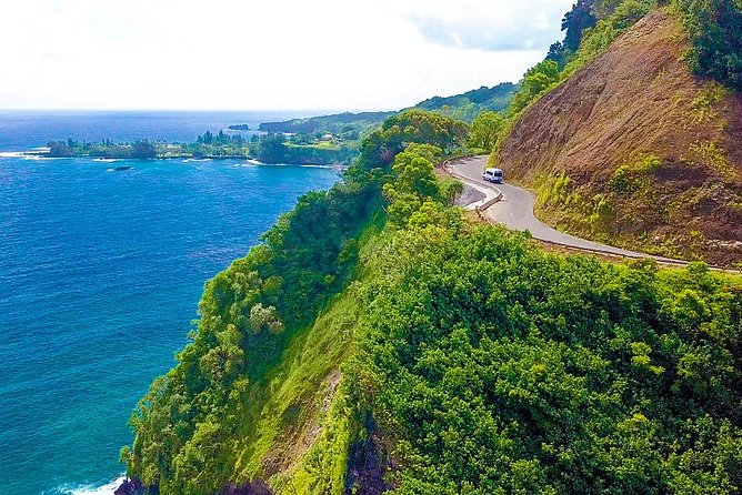Famous Road to Hana Waterfalls and Lunch by Mercedes Van - Relaxing at Hana Bay and Wainapanapa State Park