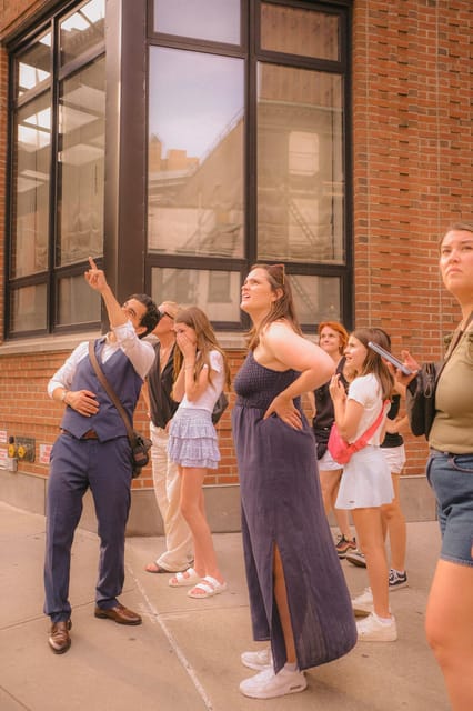 Fan Tribute: Taylor Swift in New York Walking Tour - Starting Point at NYU’s Lipton Hall in Manhattan