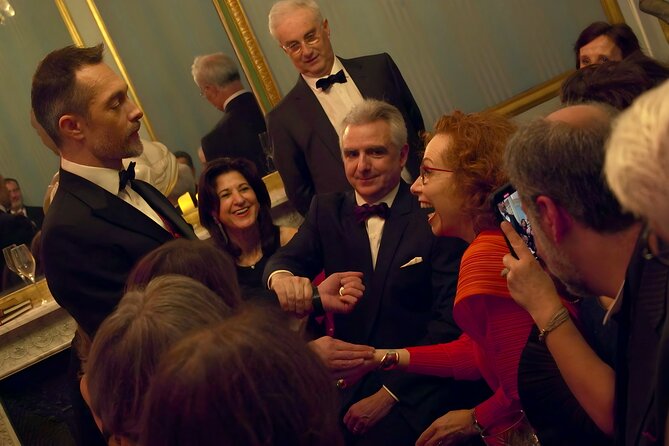 Fantastic Evenings of Laurent Beretta - Laurent Beretta: The Magic Master Behind the Curtain