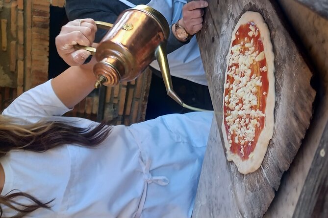 Farm tour with cheese & pizza experience, wine & Limoncello test - A Farmhouse Lunch with Local Flavors