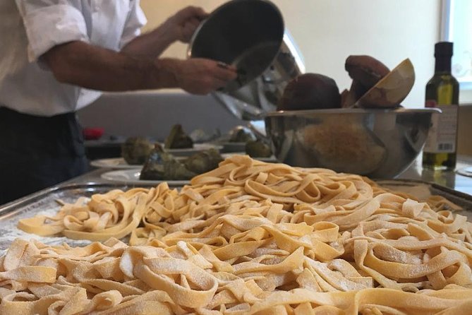 Farmers Market Shopping with Roman Full Course Class - (SHARED) - Wine, Prosecco, and Soft Drinks Included with Lunch or Dinner