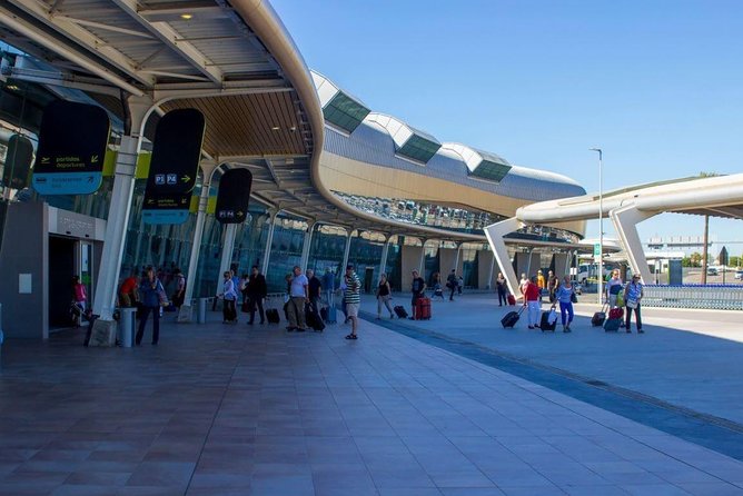 Faro Airport Private Transfer - Albufeira (Arrival) - Key Points