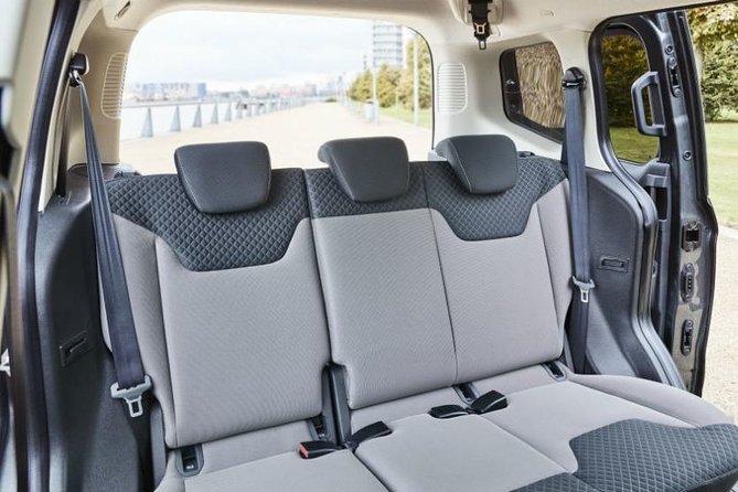 Faro Airport Private Transfer - Albufeira (Arrival) - Limitations and Considerations