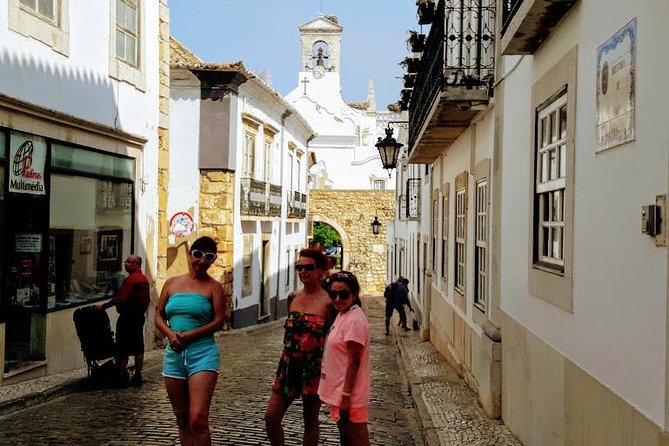 Faro Food and Cultural - Private - The Guide’s Role and Storytelling Style