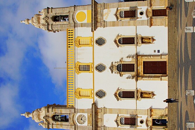 Faro Food Tour & Drinks and City highlights 10 Tastings - The Story Behind Arco do Repouso