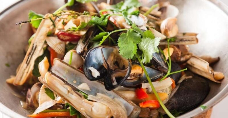 Faro: Learn to cook a Cataplana like a local! - Accessibility and Flexibility in Booking