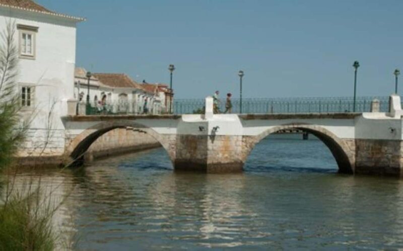 Faro: Private Day Trip to Vila Real de Santo António - Tavira: An Historic Town with Roman and Moorish Roots