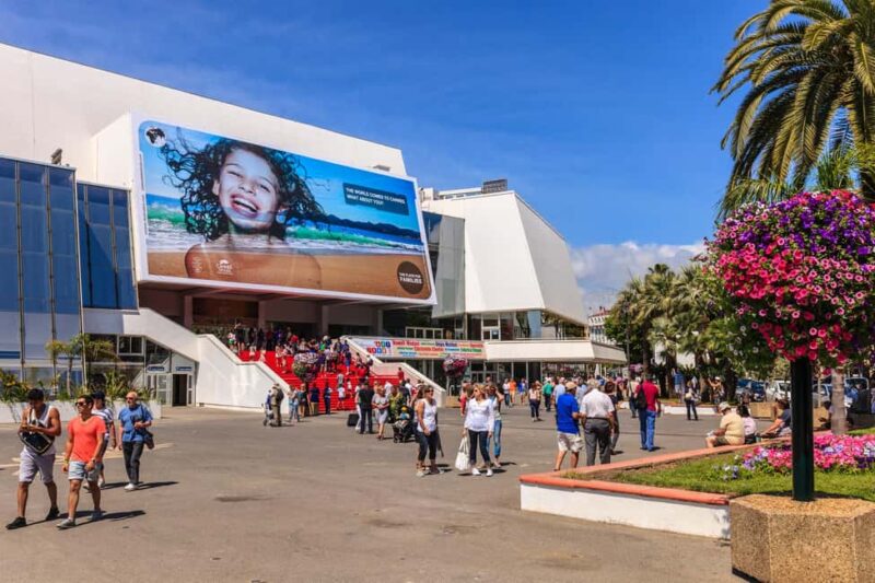 Fascinating Cannes  Private Walking Tour - Starting Point at Quai Laubeuf Sets the Tone