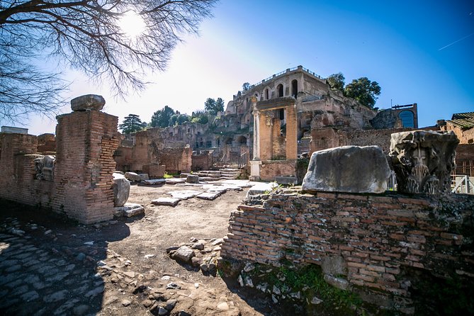 Fast Access Guided Tour of the Colosseum & Ancient Rome with a Roman Guide - Seamless Entry with Pre-Booked Tickets