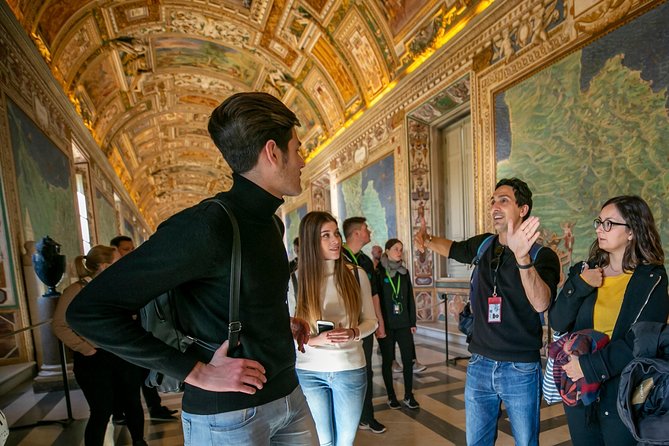 Fast-Access Vatican Museums & Sistine Chapel tour by Tommaso - What Makes This Tour Stand Out