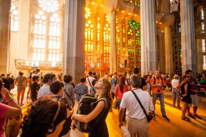 Fast-Track Access: Sagrada Familia 1.5-Hour Guided Tour - The Benefits of Fast-Track Entry to Sagrada Familia