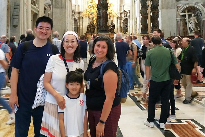 Fast Track Family Friendly Vatican Museums & Sistine Chapel Tour - How the Tour Starts at the Vatican Museums