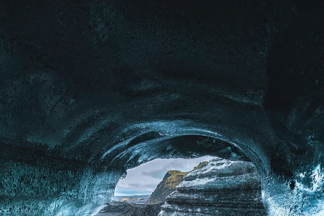 FastTrack Ice Cave Tour - Discover the FastTrack Ice Cave Tour in Vik, Iceland