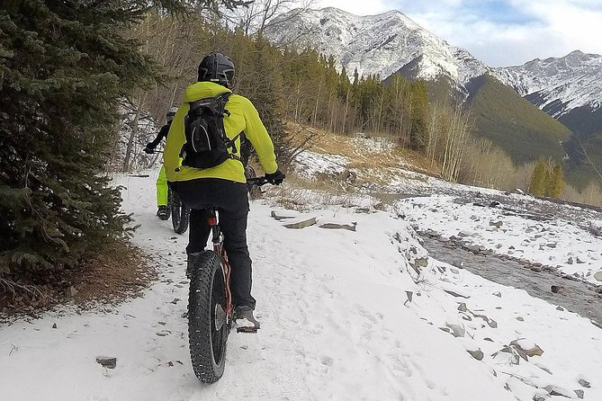 Fatbike Frozen Waterfall Tour - The Guide and Group Experience
