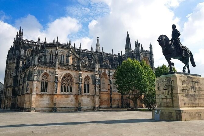 Fátima, Batalha, Alcobaça and Nazaré Private Tour - Practical Details and Tour Logistics