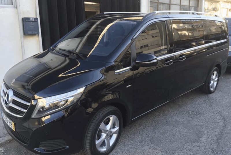 Fatima, Batalha, Nazaré and Óbidos: Private Full Day Tour - Practical Aspects of the Tour: Logistics and Comfort