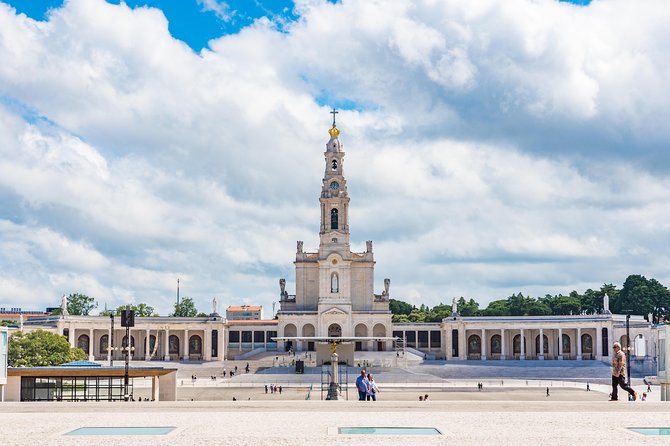 Fatima Batalha Nazare Obidos Private Tour - Transportation and Logistics of the Private Tour