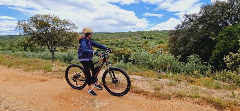 Fátima: E-Bike Tour to Dinosaur Footprints Natural Monument - Tour Flexibility and Booking Options