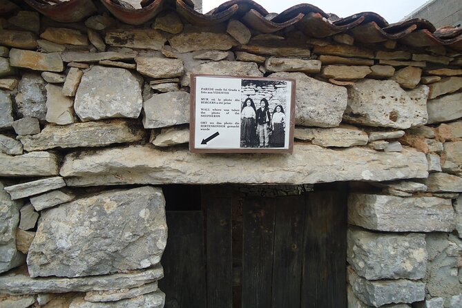 Fatima Half Day Private Tour from Lisbon - The Sacred Way of Valinhos