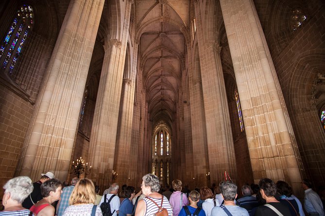 Fatima Nazare and Obidos Full Day Private Tour - Logistics and Booking Considerations