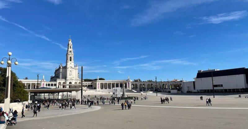 FATIMA NAZARE OBIDOS FULL DAY 9H - Booking, Cancellation, and Payment Flexibility