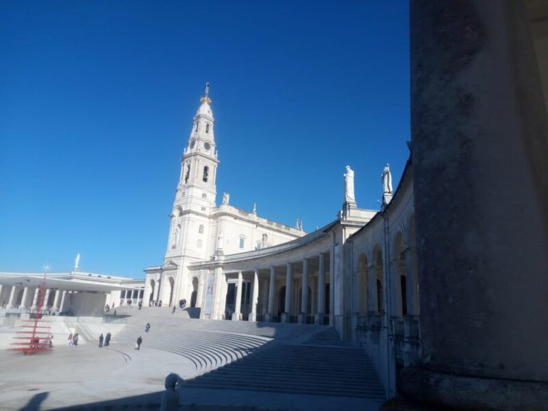 Fátima, Óbidos & Nazaré | Full Day Private Tour - Start in Lisbon and Visit the Fátima Sanctuary