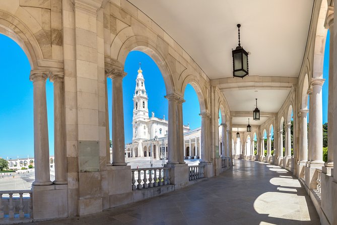 Fátima Private Tour And Batalha Nazaré & Óbidos - The Monumental Batalha Monastery