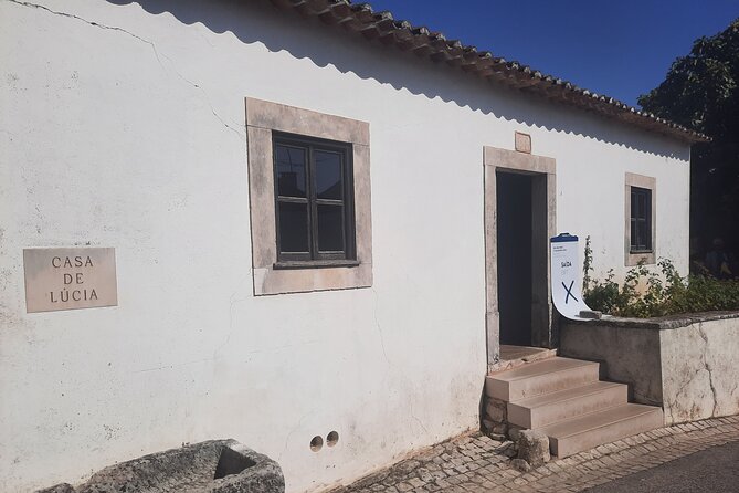 Fátima private tour from Porto in Mercedes car (1 to 4 people) - Optional Afternoon Visit to Aveiro’s Canal Town