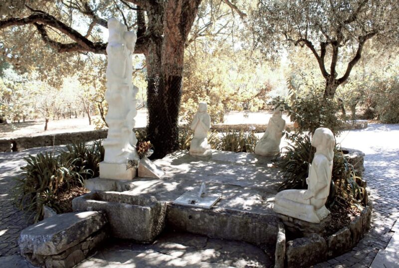 Fátima: Sanctuary and Aljustrel Village, Private Guided Tour - Fátima: Sanctuary and Aljustrel Village, Private Guided Tour – An In-Depth Look