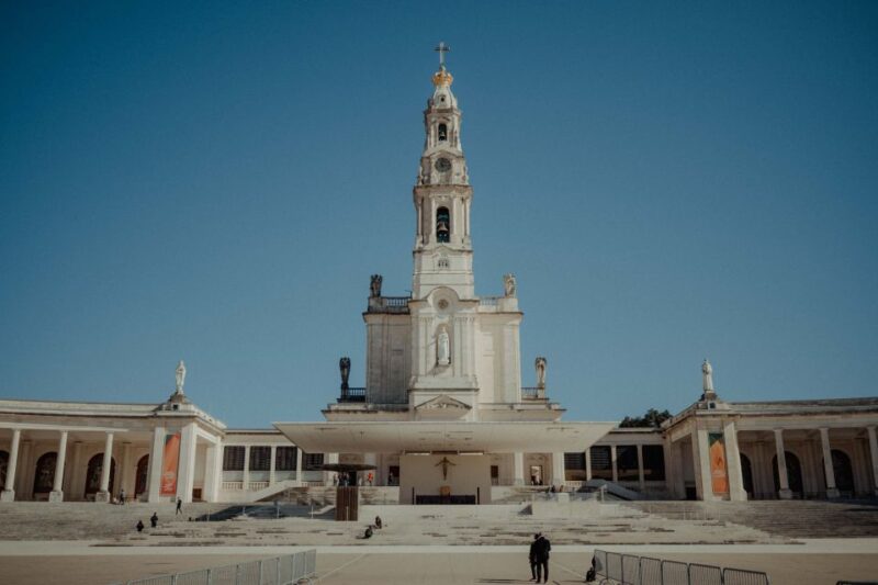 Fátima & Shepherds Village  Faith, History & Emotion - The Overall Value of the Tour