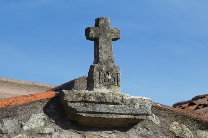 Fátima Special Night Private Tour - The Experience with BlackCab Portugal and the Guide