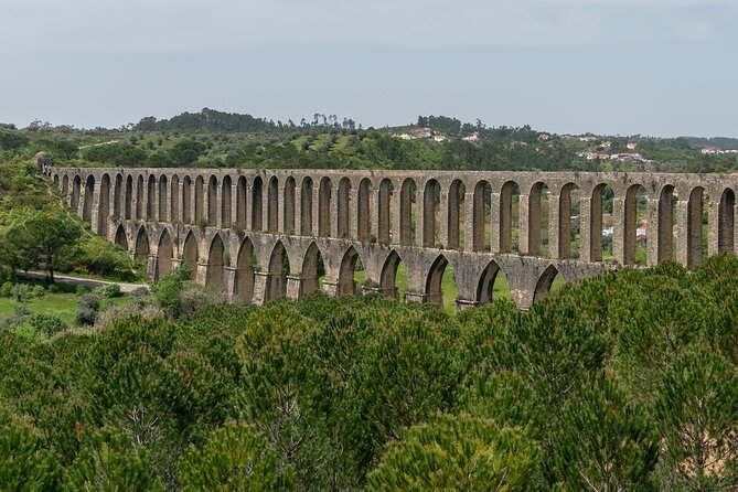 Fatima, Tomar and Convent of Christ on comfortable minivan - Logistics and What’s Included