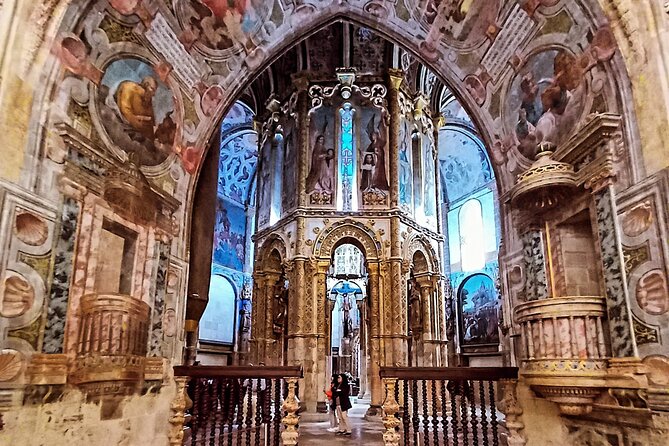 Fatima, Tomar and Convent of Christ on comfortable minivan - Who Will Appreciate This Tour Most?