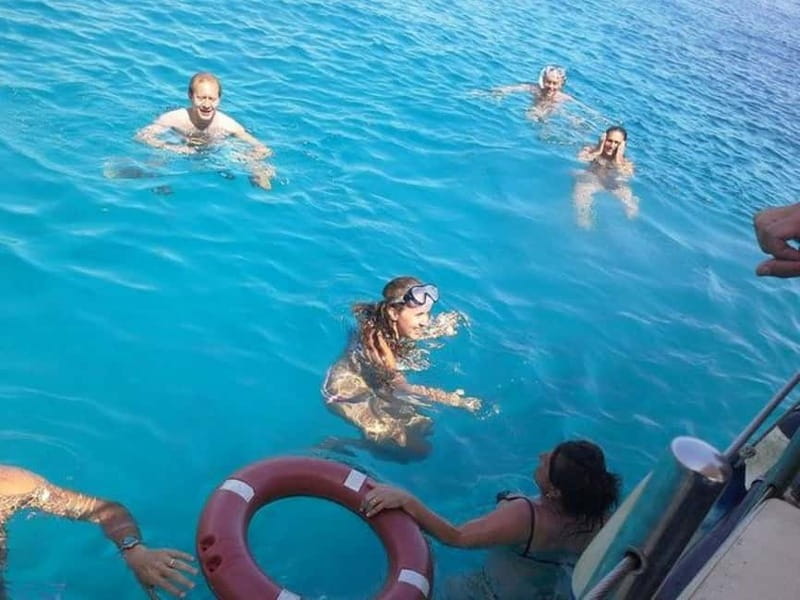 Favignana and Levanzo Boat Cruise with Lunch - Visiting Levanzo: An Authentic Fishing Village