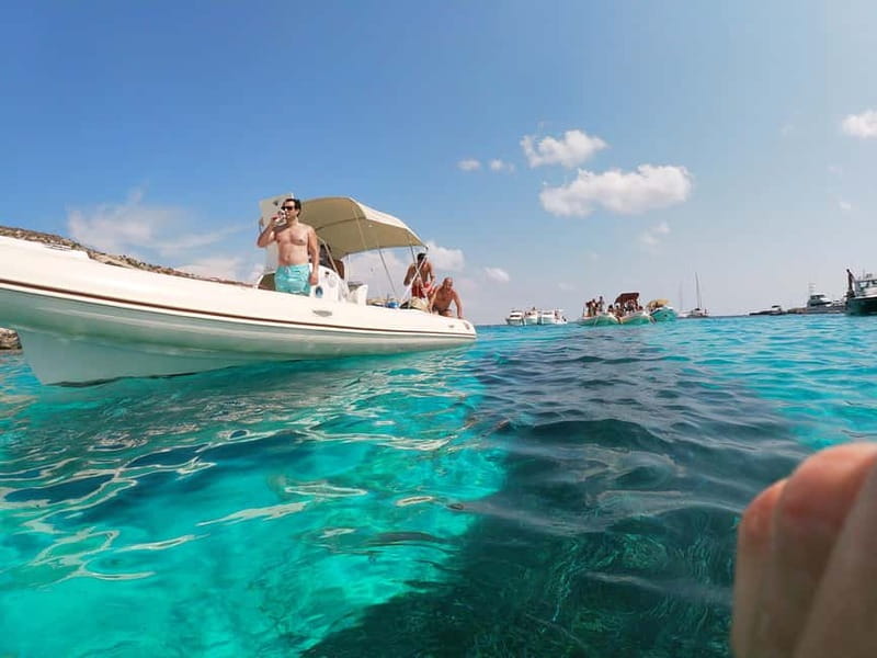 Favignana and Levanzo Island: Swim, Snorkeling and Lunch - Discovering Favignana’s Port and Historic Sites